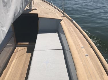 essence 33 exterior 5h